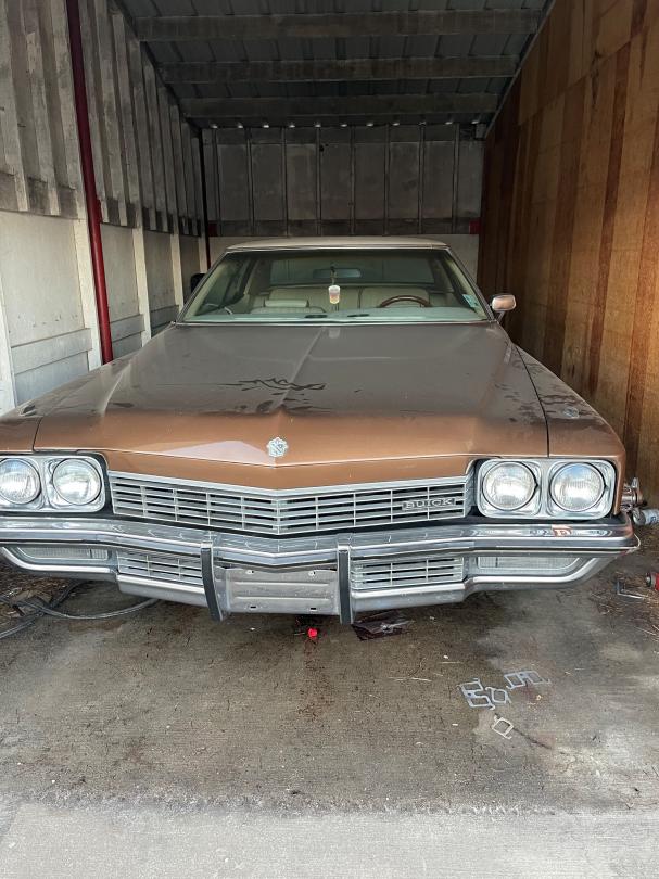 Storage Unit Auction in New Iberia, LA at Fremin Store and Lock ends on